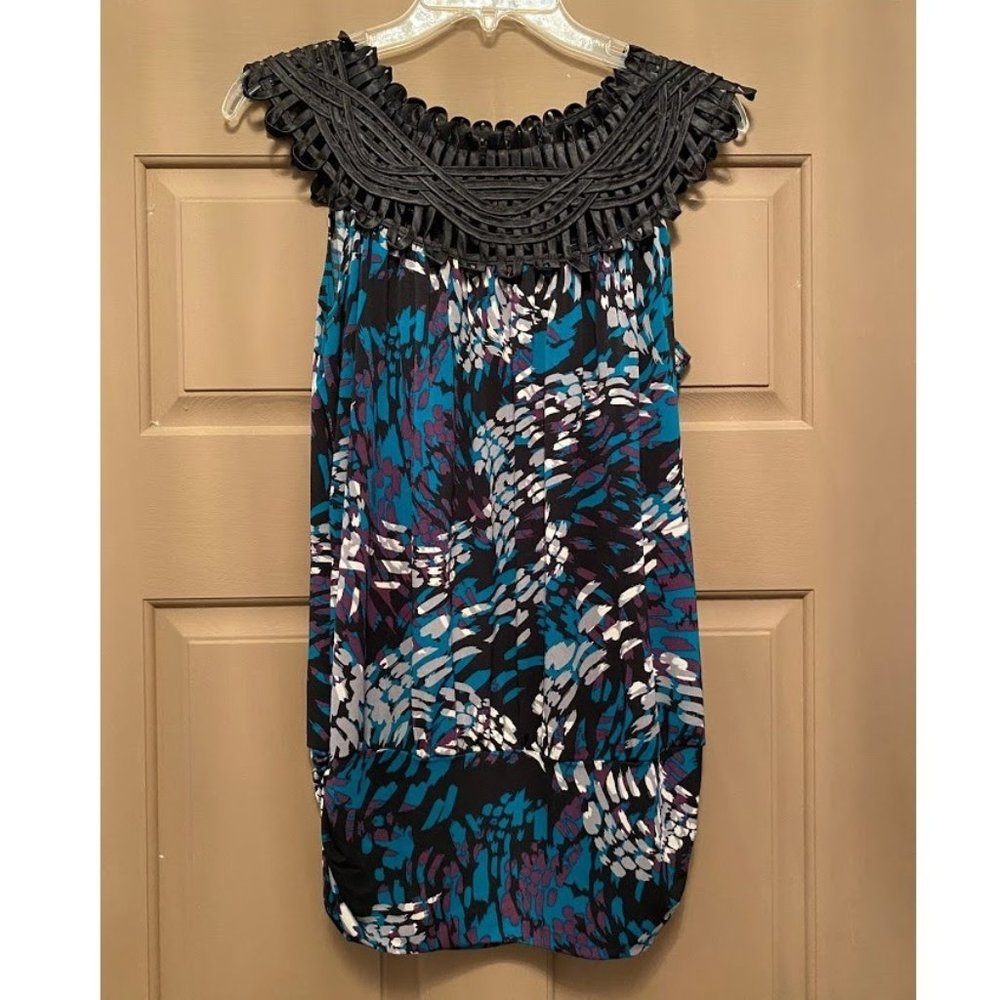 Perseption Concept Statement Fancy Neckline Top L - image 1